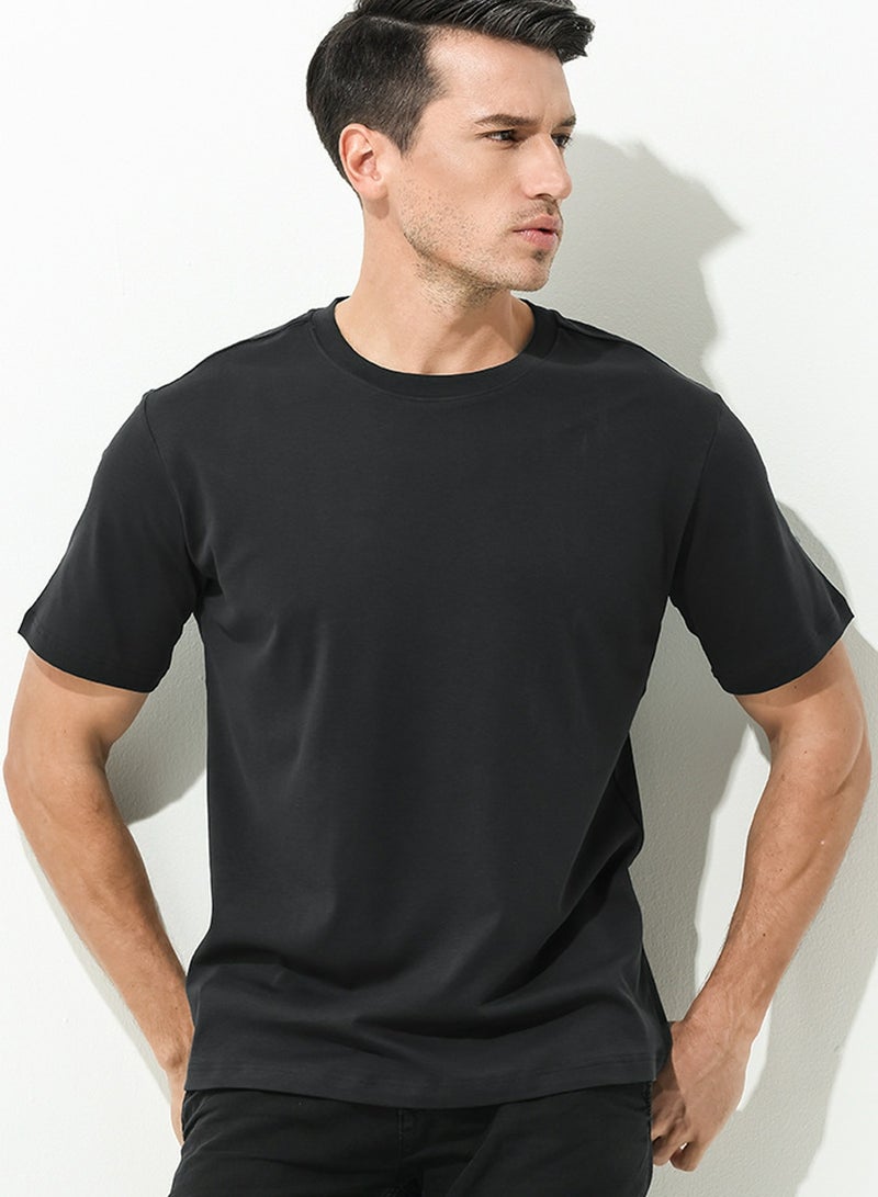إسكدنيا Men's Solid Color Classic Short Sleeve Crew Neck T-Shirt Black - Image 1