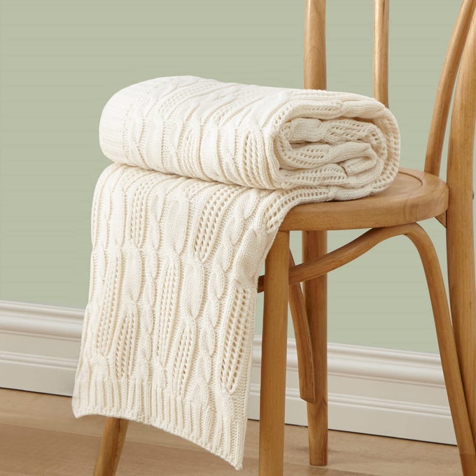 CABLE KNIT THROW BLANKETS 30 X 40 INCHES SOFT COZY AND LIGHTWEIGHT KNITTED BLANKET MACHINE WASHABLE 100 PERCENT ACRYLIC BLANKET DECORATIVE THROW BLANKET FOR COUCH SOFA BED CREAM WHITE