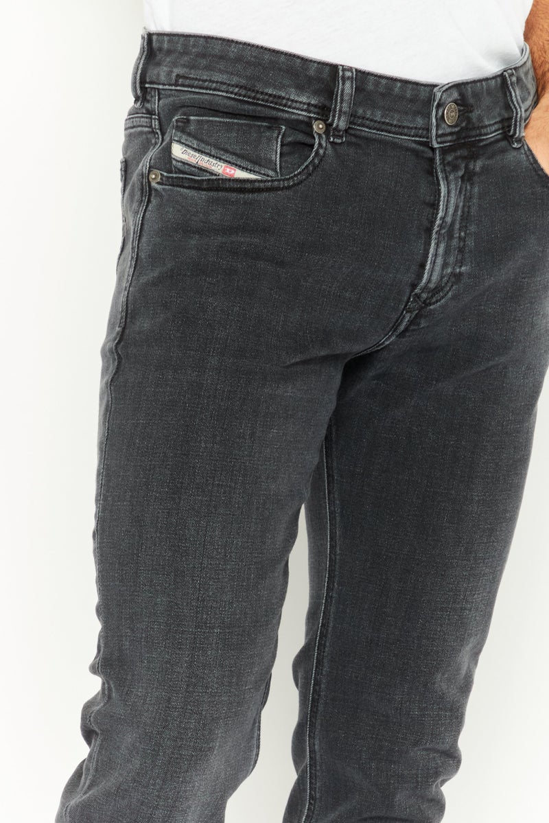 DIESEL جينز ضيق للرجال بخصر مرن، أسود مغسول - Image 3