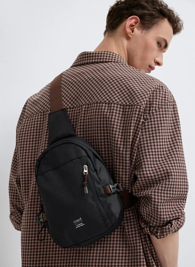 Mavi front zipper detail Crossbody bag