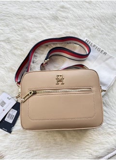 Tommy Hilfiger Plus Tommy Hilfiger Iconic Tommy Camera Bag  - Image 2