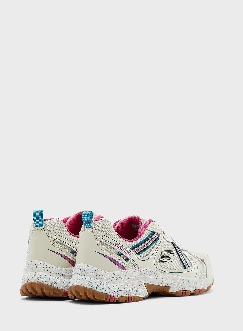 SKECHERS Hillcrest