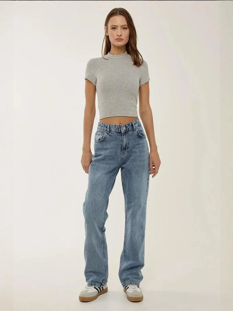 HICCUP Slim Fit Knitted Crop Blouse