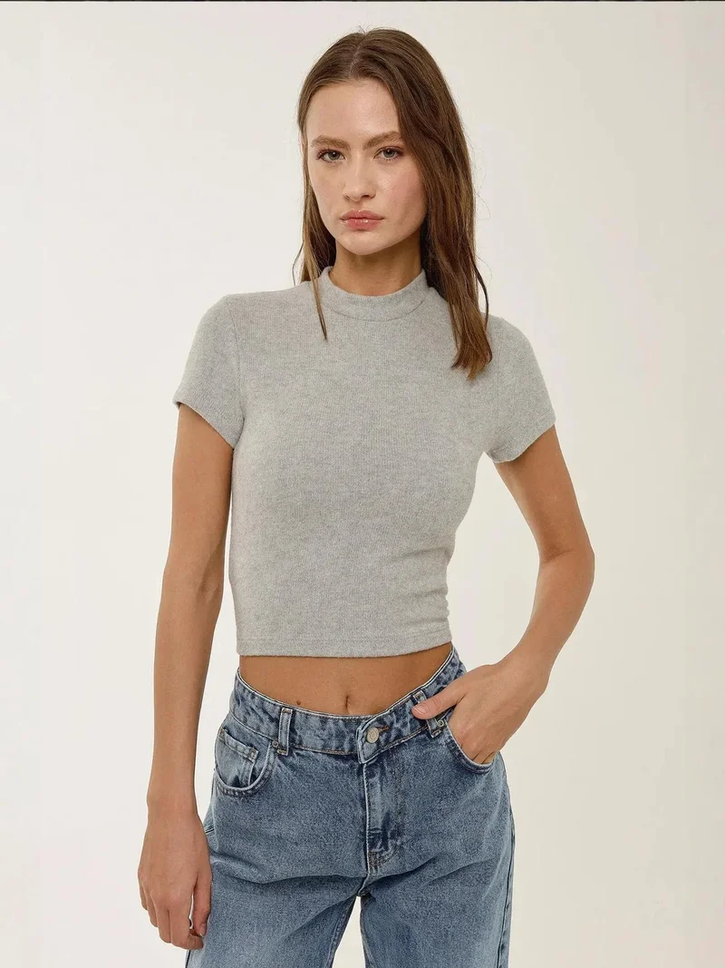 HICCUP Slim Fit Knitted Crop Blouse