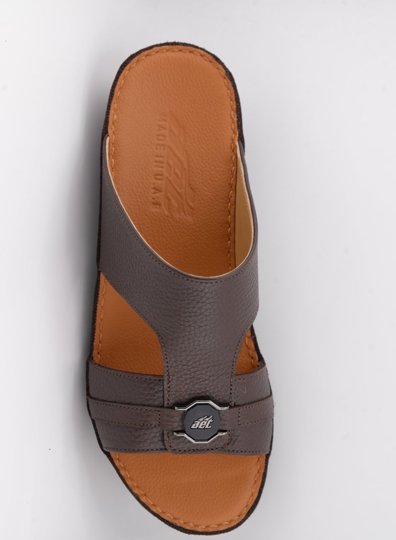 النهام صندل عربي يدوي فاخر | جلد نقي ونعل PU | حرفة أصيلة - Image 1