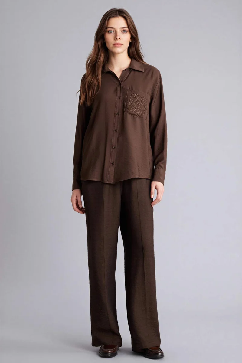ديفاكتو Straight Fit Regular Hem Trousers