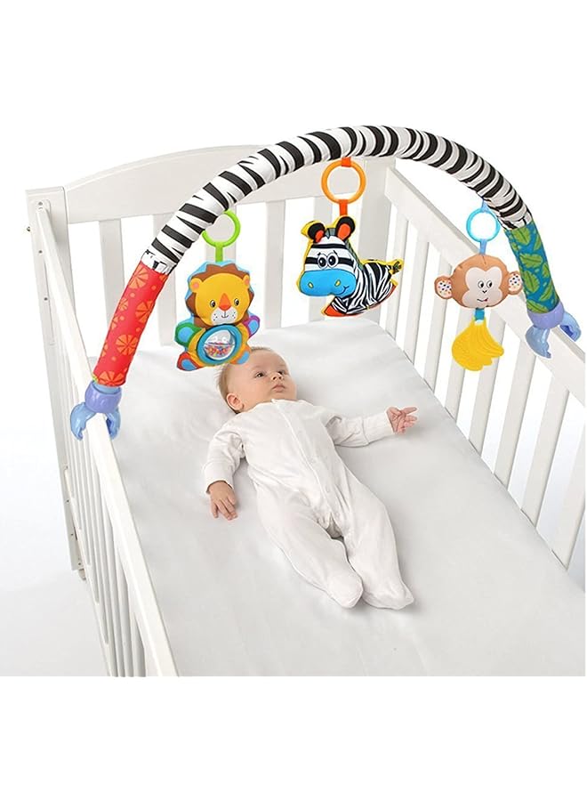 إيروريكس عربة أطفال للسفر مزودة بقوس للعب، ملحق من القماش، لعبة حيوانات، وشريط أنشطة مع خشخيشة - Image 1