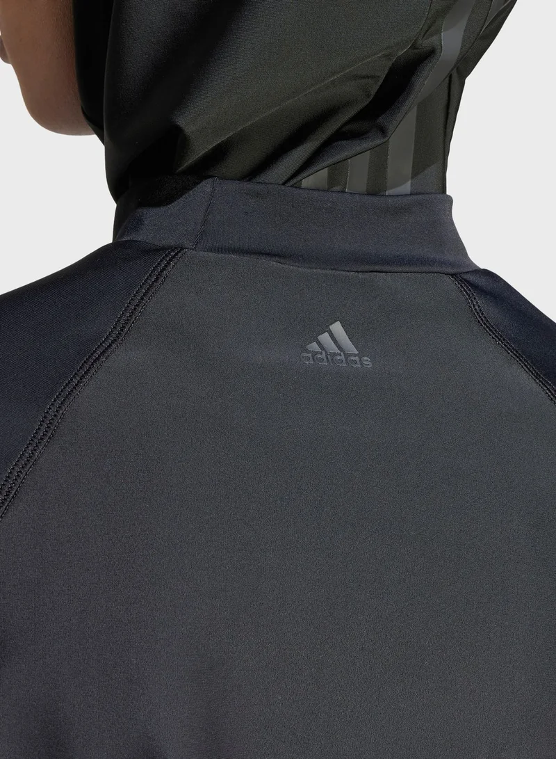 adidas بلوزة سباحة