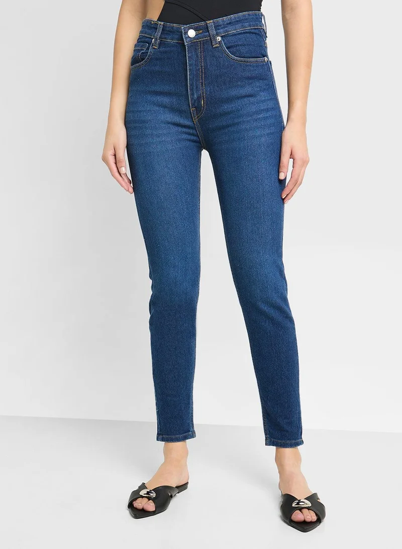 Skinny Fit Jeans