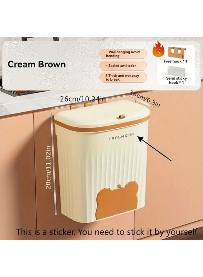 سلة مهملات كبيرة الحجم مثبتة على الحائط مع غطاء باللون الرمادي والأبيض، رفيعة لتوفير المساحة للمطبخ والحمام - Image 4