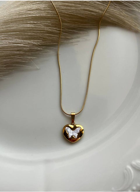 Master stainless steel necklace with a fixed color, featuring a carved heart pendant and trendy butterfly design – a stylish and unique touch for your elegance.