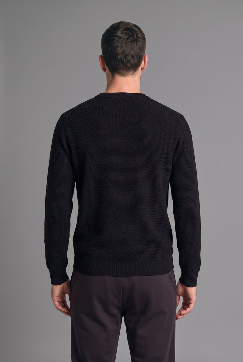 DeFacto Black Man Standard Fit Crew Neck Knit Pullover Casual - Image 4