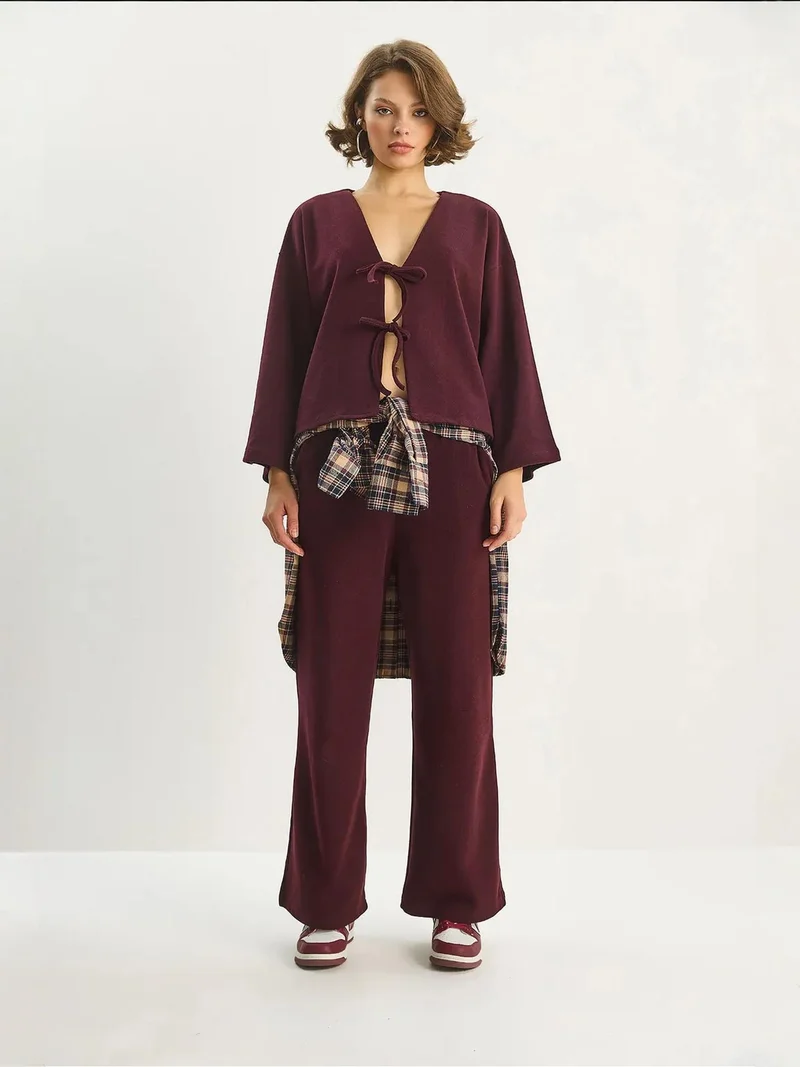 بيانكو لوتشي طقم كارديجان محبوك بياقة على شكل حرف  وبنطلون واسع الساق