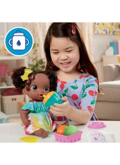 Baby Alive مجموعة دمى الأطفال Fruity Sips Lime Toys للفتيات في سن 3 سنوات، مقاس 12 بوصة، مشروبات وعصير تظاهري للأطفال من سن 3 سنوات فما فوق، شعر أسود  - Image 4