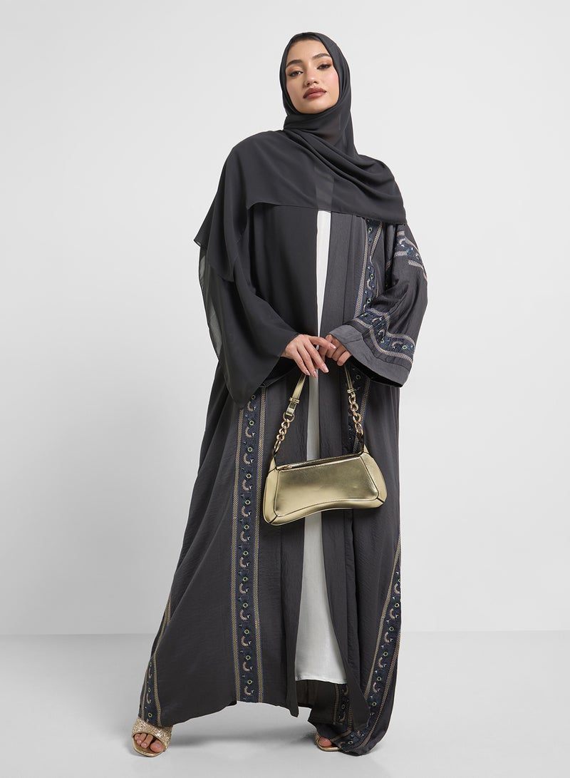hayas closet Floral Embroidery V-Neck Abaya  - Image 5