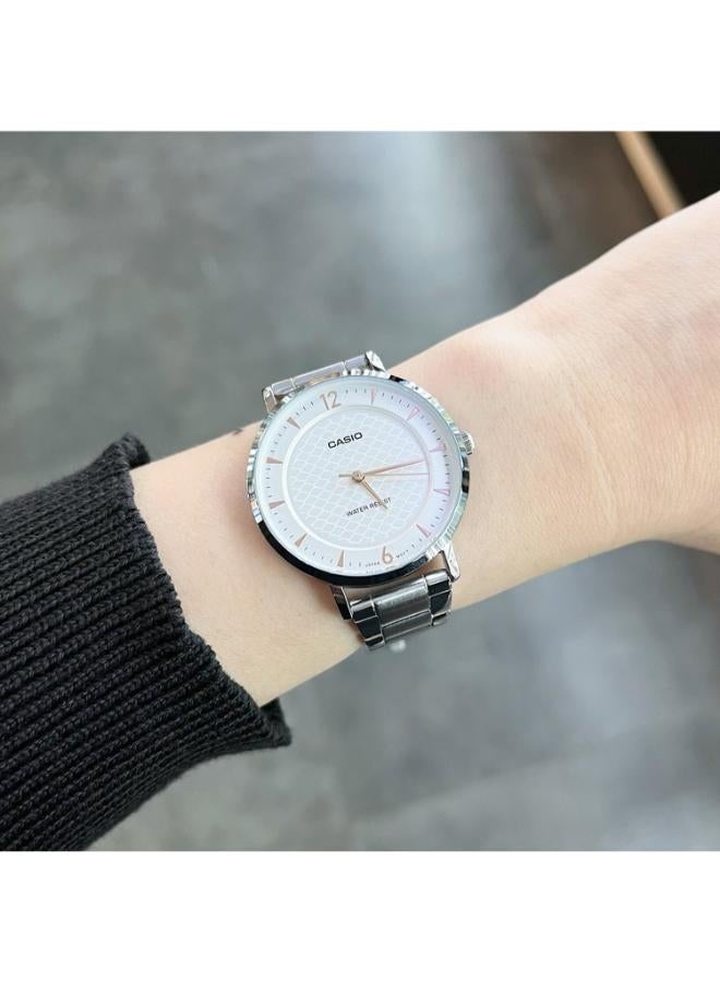 كاسيو ساعة تناظرية من الفولاذ المقاوم للصدأ LTP-VT04D-7ADF - Image 2