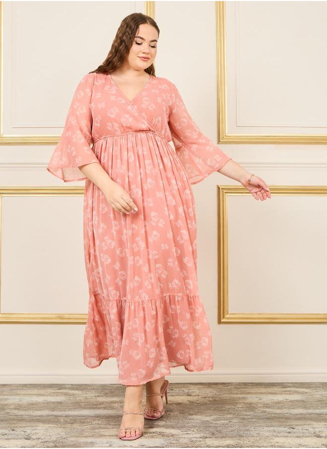 Styli Styli Plus Floral Print Gathered Detail A-Line Maxi Dress  - Image 1
