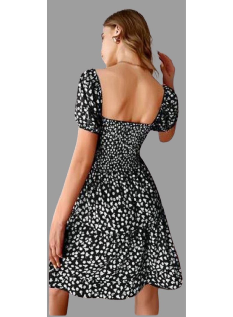 Off-the-shoulder floral short dress for women