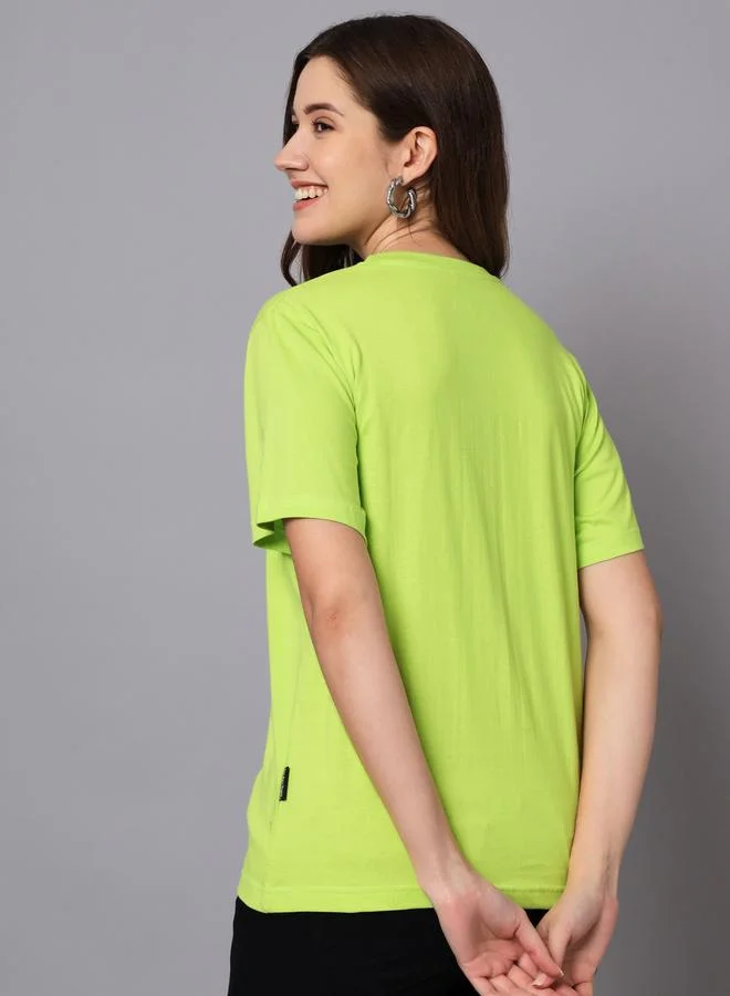 تايك تو تيشيرت نسائي واسع بطبعة جرافيك خضراء من ذا دراي ستيت