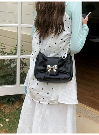 Niche Design Shoulder Bag Fashion Pleated Cloud Bag Bow Tote Crossbody Bag for Women - pzsku/Z87F9C5DEB4F00930BA12Z/45/_/1735021599/bdd4ba13-d05e-430d-b0fb-f1a3ca448338