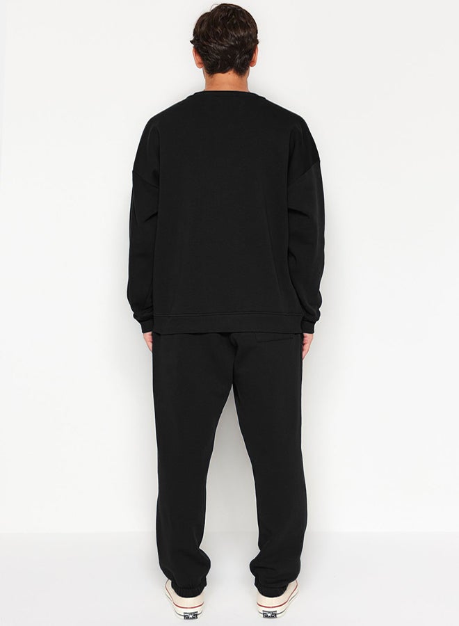 trendyol Black Oversize/Wide Cut Text Printed Warm Sweatshirt Tracksuit TMNAW24EM00004 - Image 5
