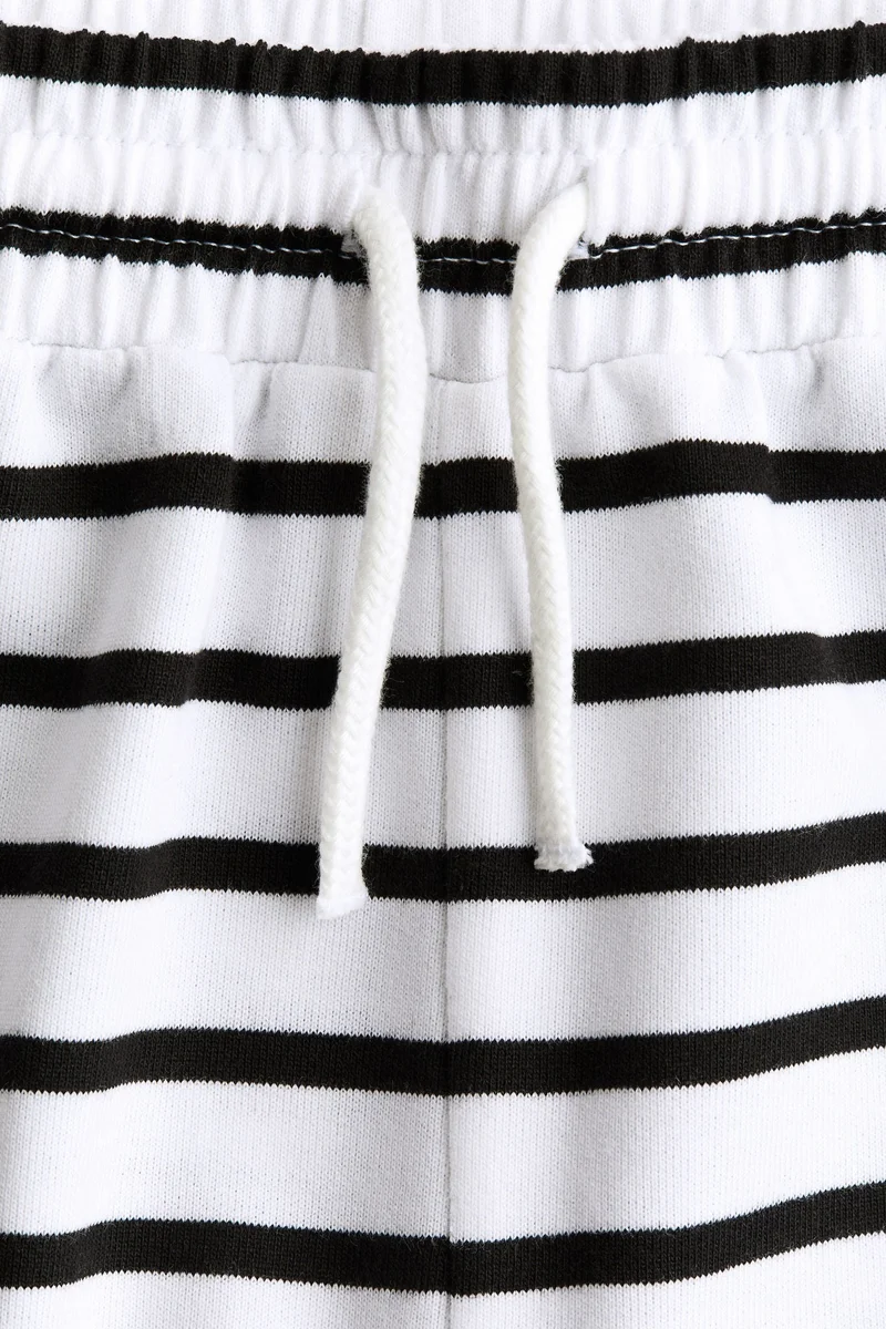 اتش اند ام شورت من نسيج سميك