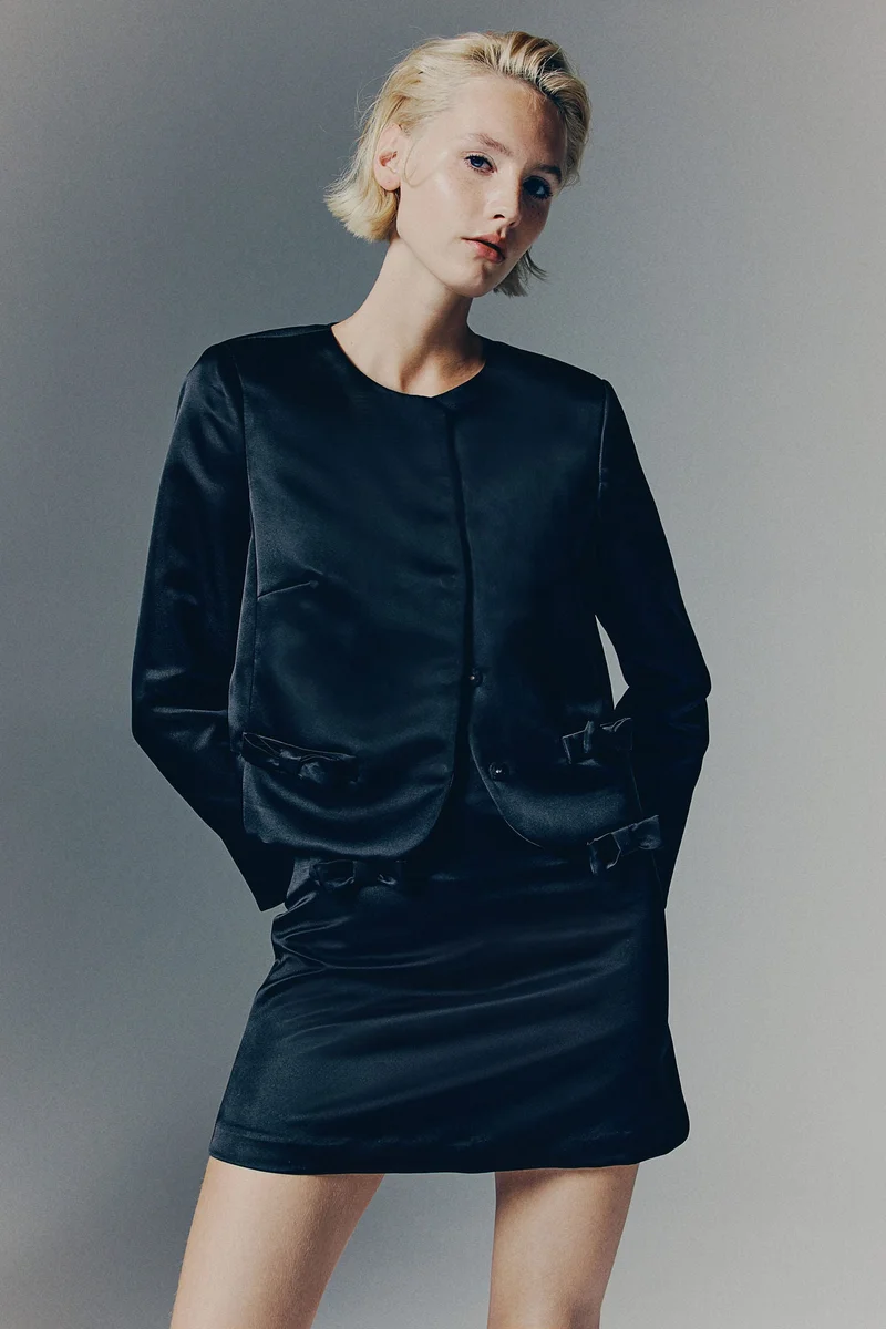 H&M Bow-Detail Satin Blazer
