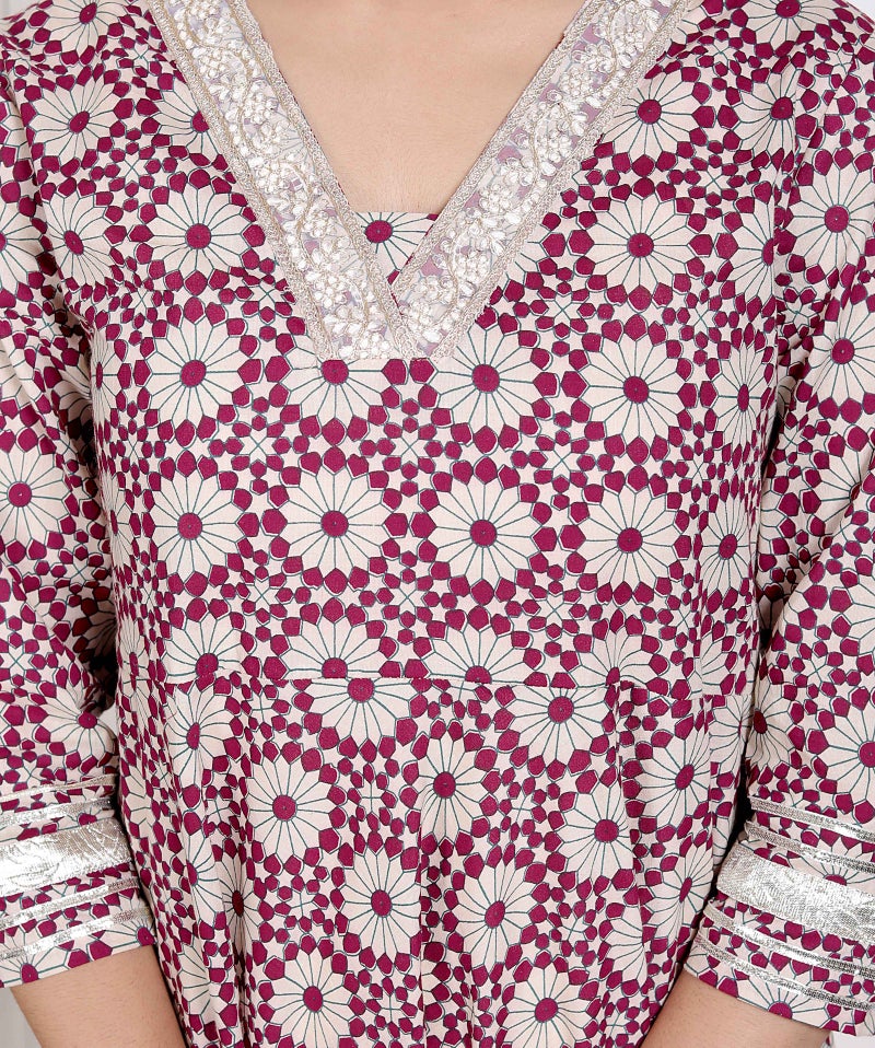 Miravan Women's Cream Embroidered Cotton Anarkali Kurta - Image 4