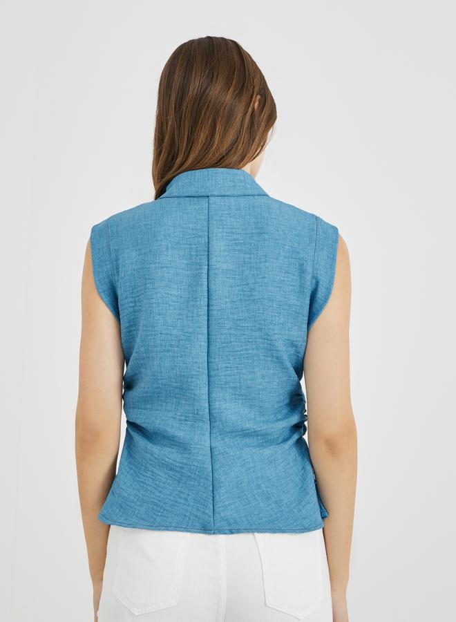 Styli Solid Spread Collar Buttoned Sleeveless Shirt - Image 4