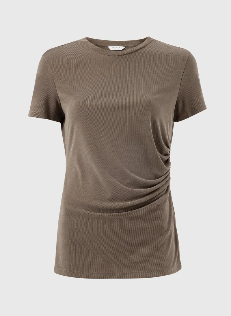 ماتلان Brown Short Sleeve Drape T-Shirt
