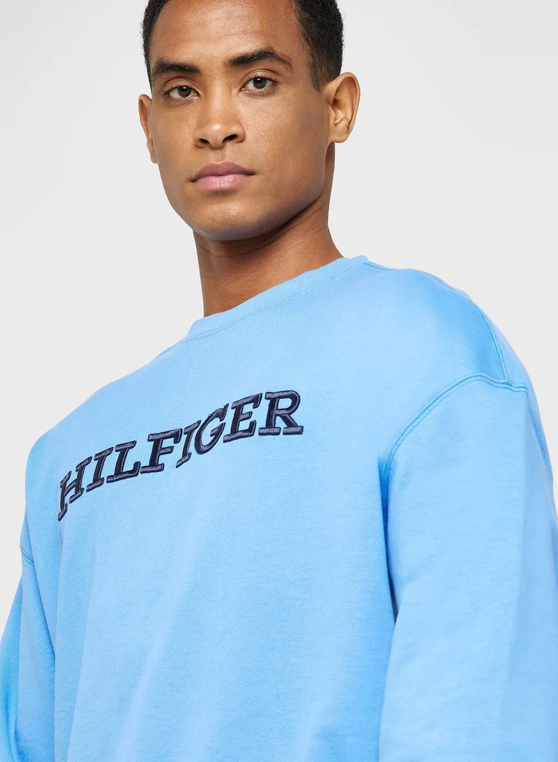 TOMMY HILFIGER Logo Sweatshirt