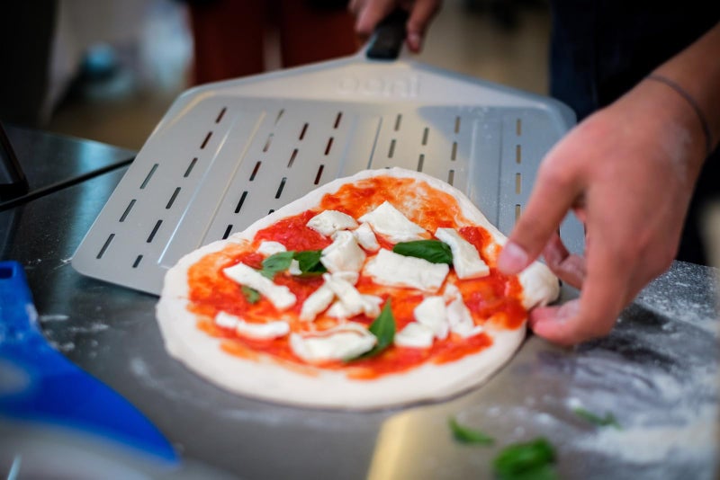 ooni 14â€ Perforated Pizza Peel â€“ Long Handle Perforated Aluminium Pizza Paddle â€“ Lightweight Pizza Turning Peel Outdoor Pizza Oven Accessories - Image 5