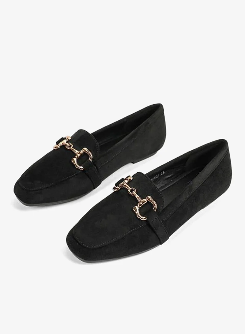 Sneak-a-Peek Metal Chain Accent Suede Look Mules