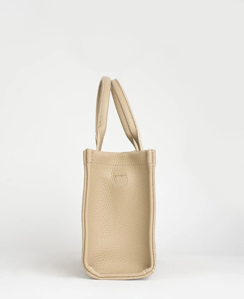 The Tote Bag Women's Mink Cross Strap Zippered Shoulder Bag  - Image 4
