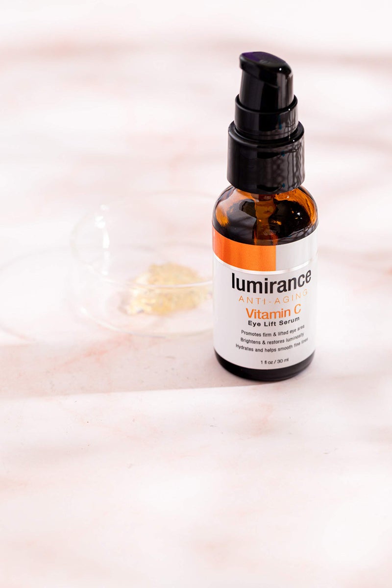 Lumirance سيروم لومييرانس لرفع العين بفيتامين C، يقلل من مظهر التجاعيد وخطوط الضحك، يساعد في شد البشرة والهالات السوداء، 30 مل/1 أونصة سائلة - Image 2