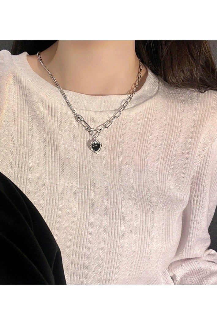 Goolsky قلادة قلب سوداء بسيطة مع دبوس أمان - مزينة بالكامل بحجر الراين، تشوكر عصري وجريء للنساء، ملابس شوارع/حفلات - Image 1