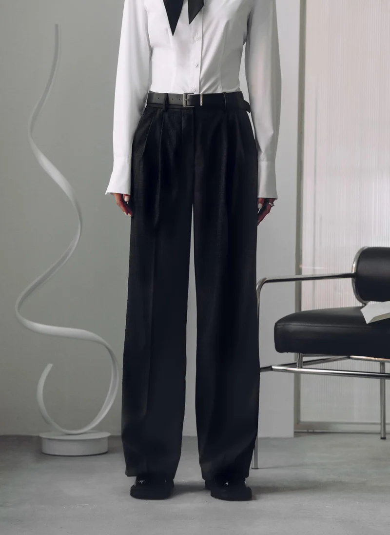 Lichi Trousers with a wide eco-leather belt
