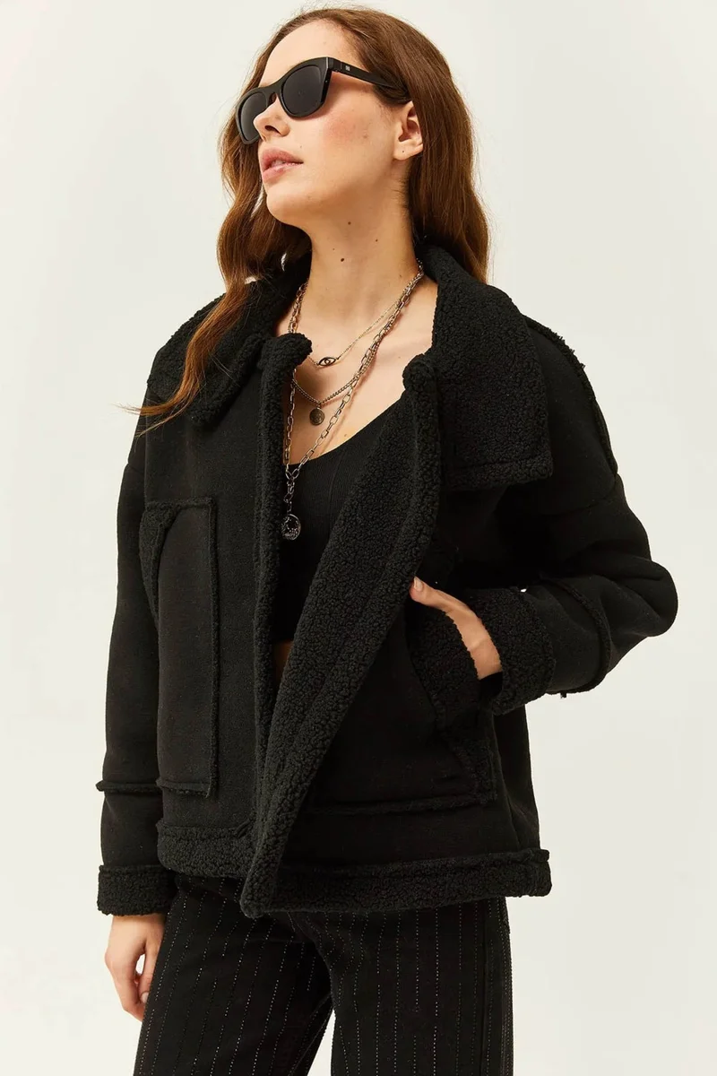 Tena Women's Black Stand Collar Furry Inside Sleeve and Pocket Fold Coat
