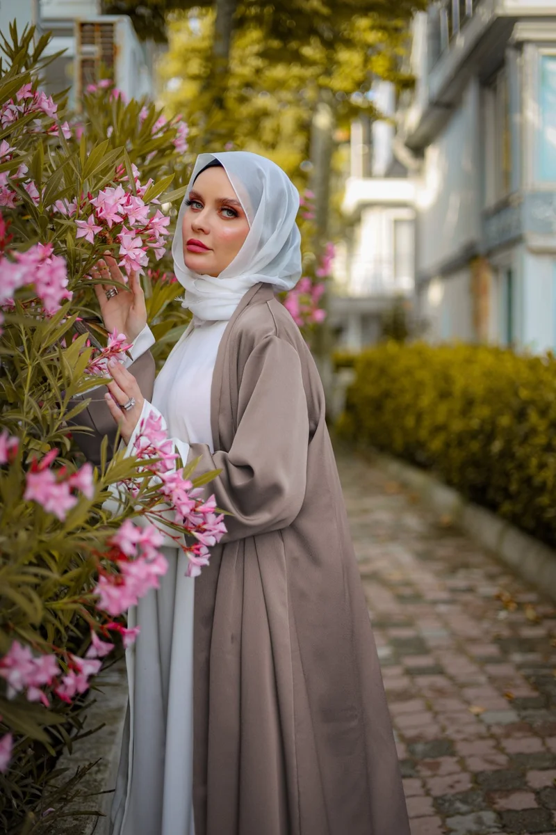 Harika Wear White-Shoko Stylish Abaya Ferace