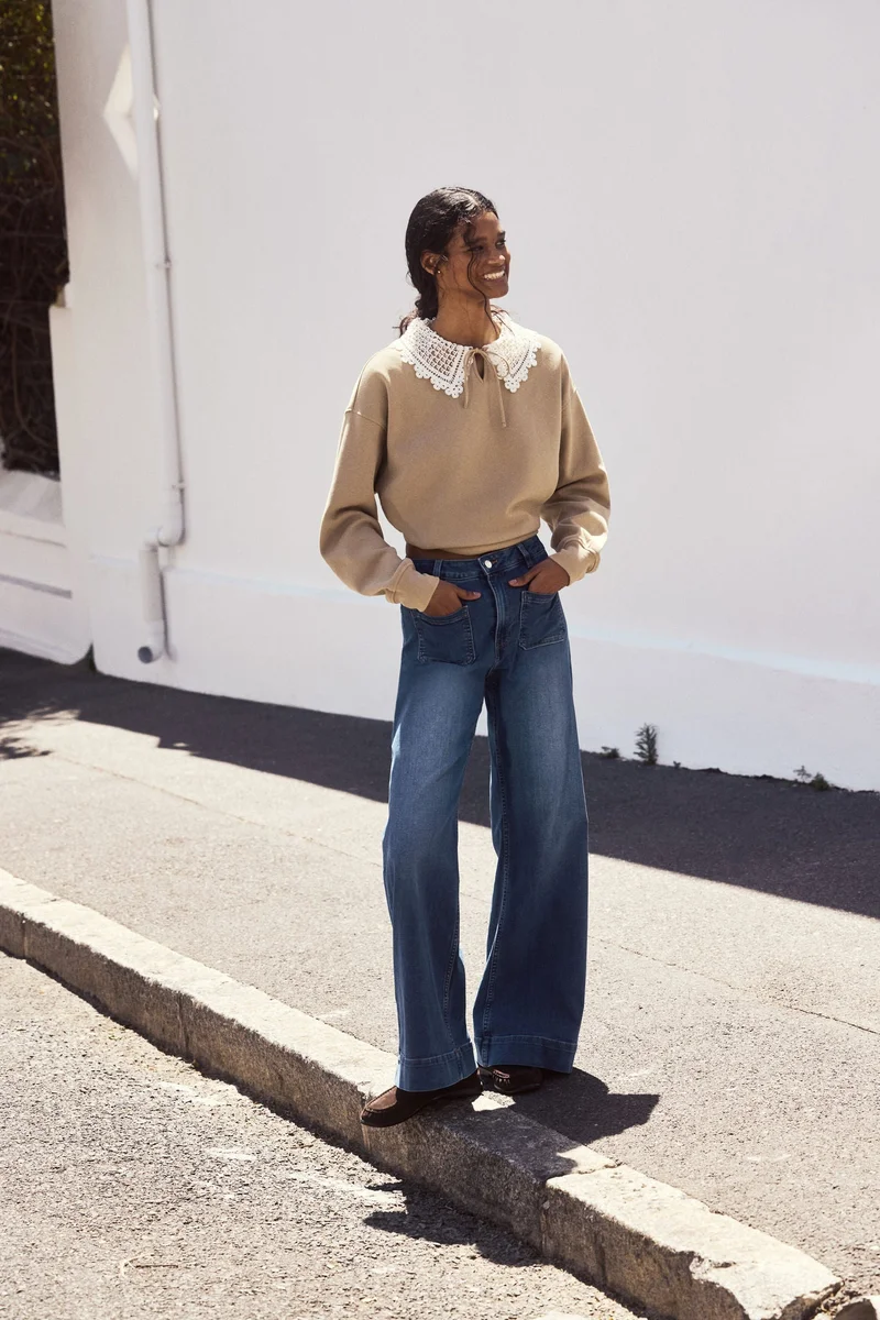 اتش اند ام جينز بخصر عالي وقصّة واسعة