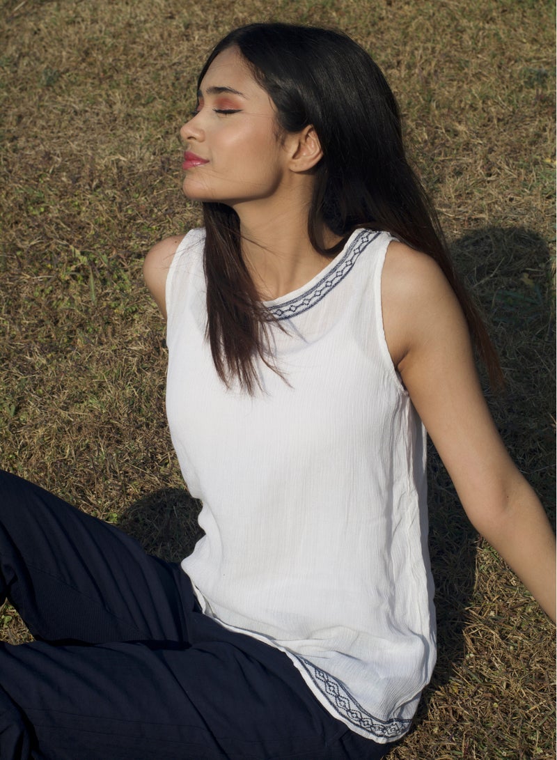 P FOR PRETTY Off White Blouse With Blue Delicate Embroidery - Image 5