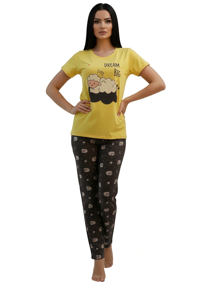 جوانا طقم بيجاما نسائي بطبعة "احلمي بشكل كبير" - قميص بأكمام قصيرة وبنطال طويل، أصفر، مقاس M - Image 4