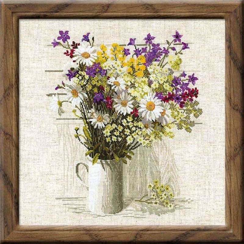 RIOLIS 924 - Wildflowers - Counted Cross Stitch Kit 17¾" x 17¾" Zweigart 15 ct. Flaxen AIDA 24 Colors - Image 2