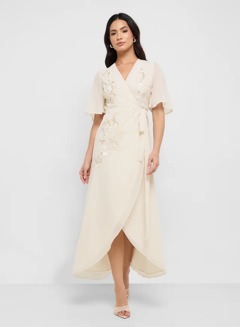 Hope & Ivy Embroidered Chiffon Dress