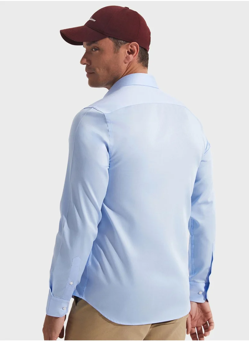 JUNE Essential  Slim Fit Shirt