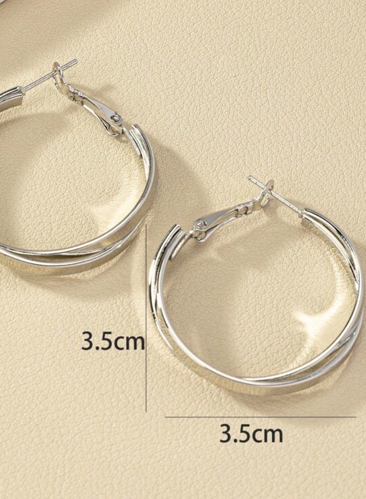 إيكوال حلق اذن نسائي من الاستانلس ستيل دائري باللون الفضي أنيق وعالي الجودة - Image 3