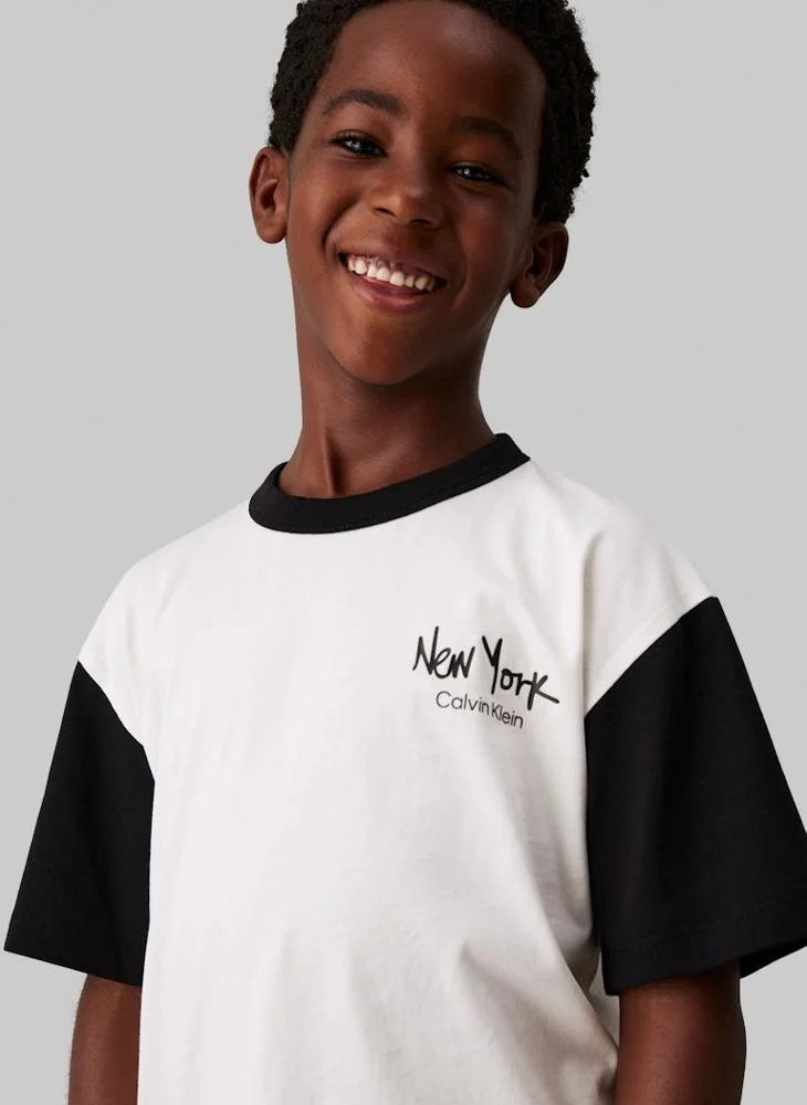 كالفن كلاين جينز Kids Color Block Graphic T-Shirt
