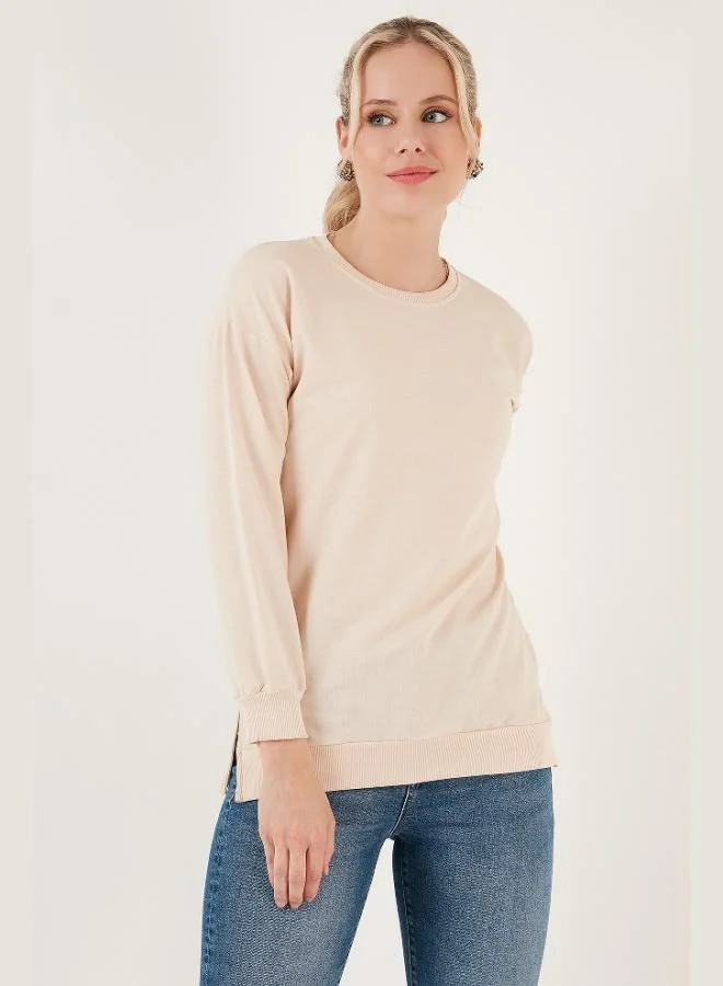 ليلا ليلا سويت شيرت قطن نسائي بقصة عادية ورقبة دائرية أساسي