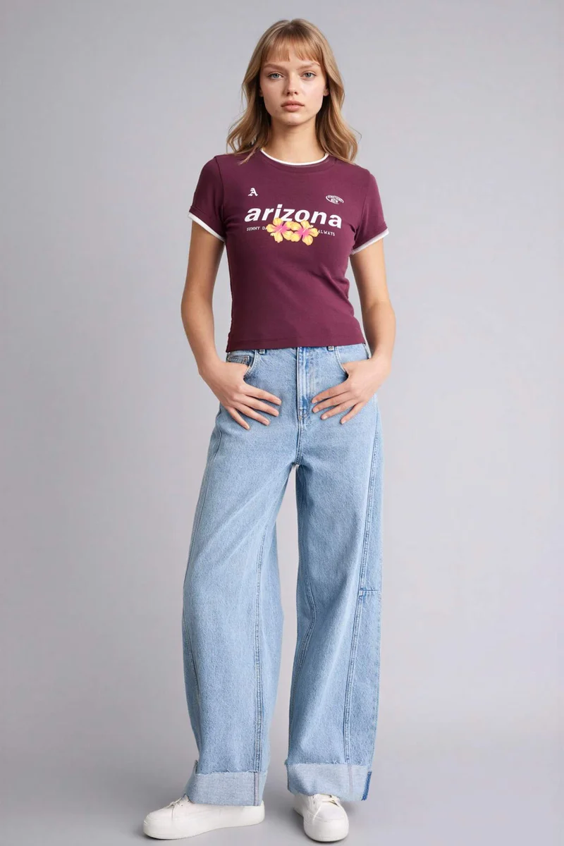 ديفاكتو Slim Fit Printed T-shirt