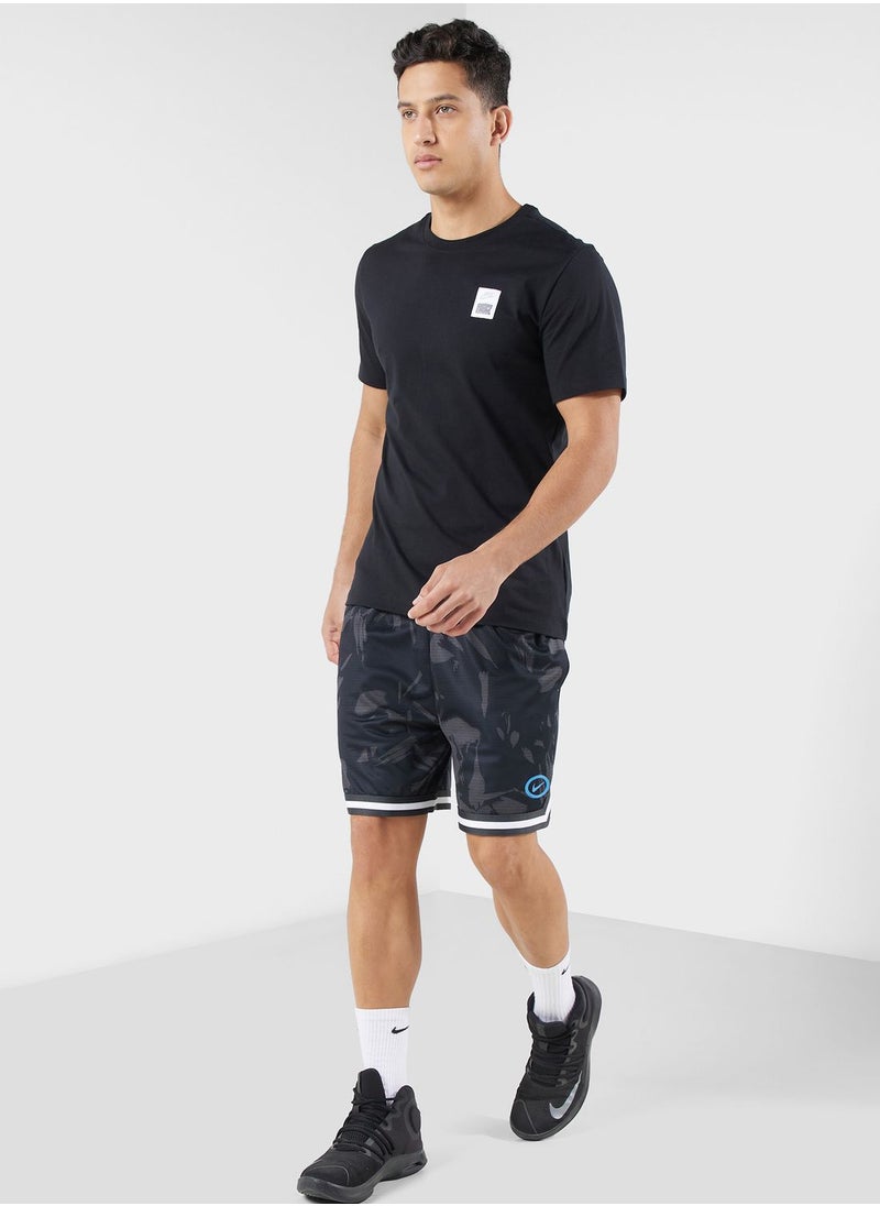 Nike - Essential St5 T-Shirt - Image 1